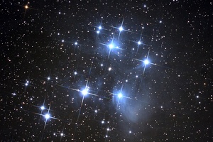 M 45 LES PLEIADES